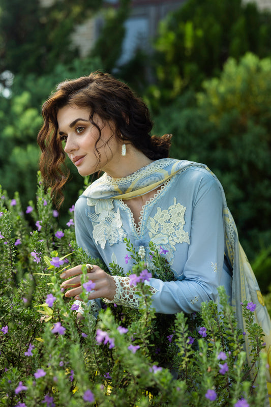 Close-up of neckline and sleeve embroidery on Mushq Solace Intesa MSL2505 luxury chiffon suit.