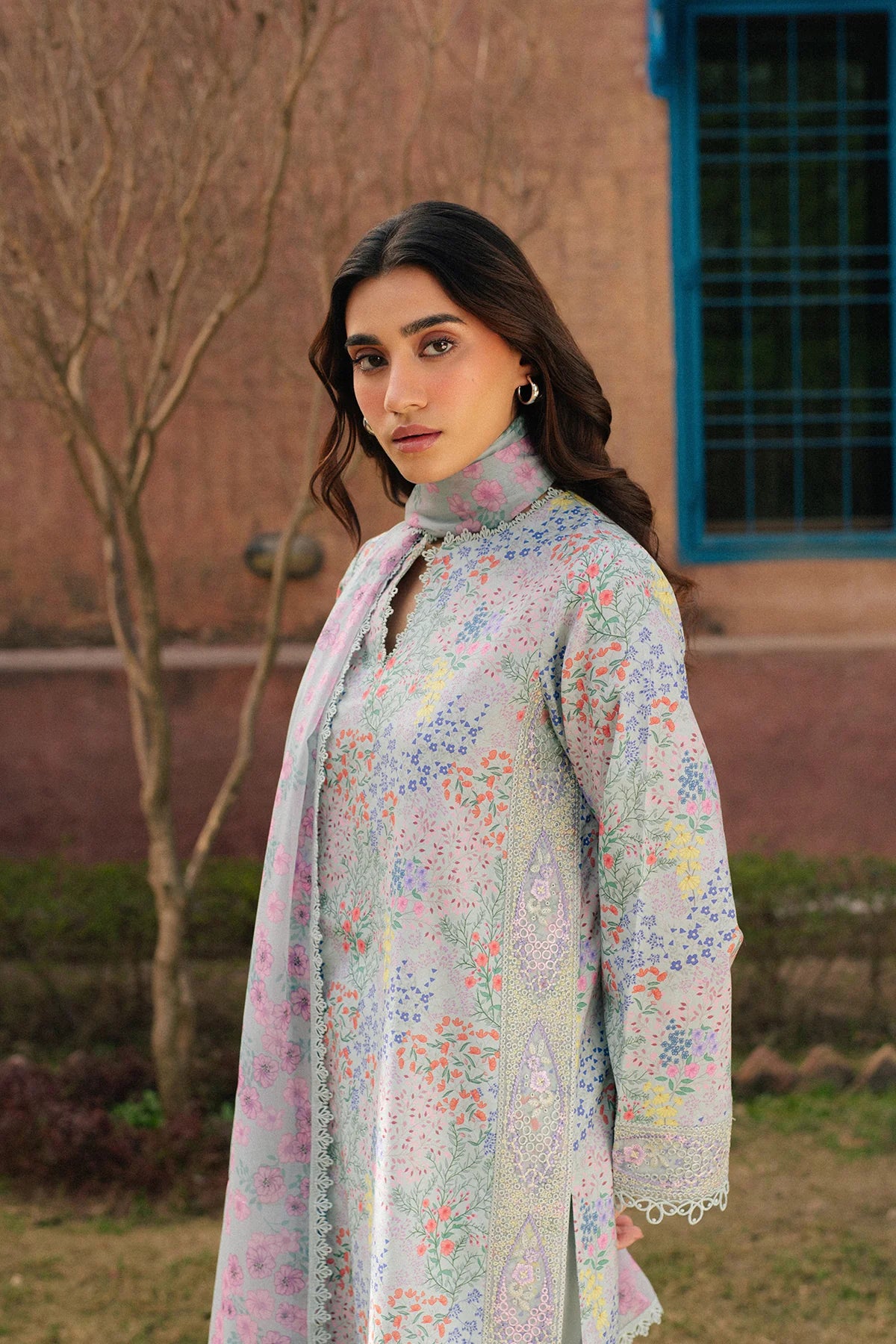 Close-up of intricate embroidery on Ayzel Vivezza AL-25-V10-04 designer outfit.